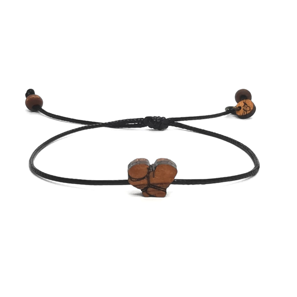 Drewniana bransoletka na sznureczku - drobinka