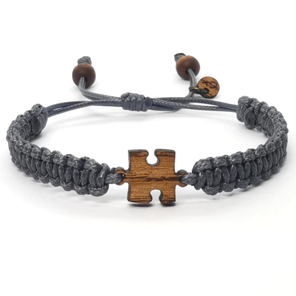 Drewniana bransoletka pleciona